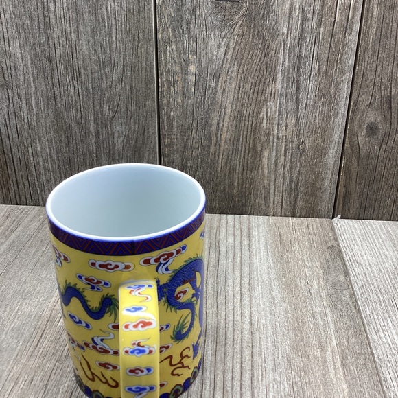 Asian Themed DRAGON Ceramic Tea Cup Diffuser 3-Piece. Cup, Lid, and Strainer - Picture 8 of 16